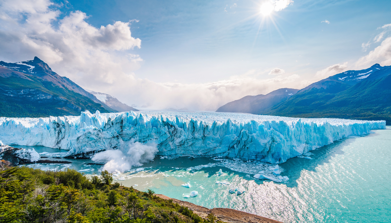 Drone footage shows the massive retreat of Perito Moreno glacier
