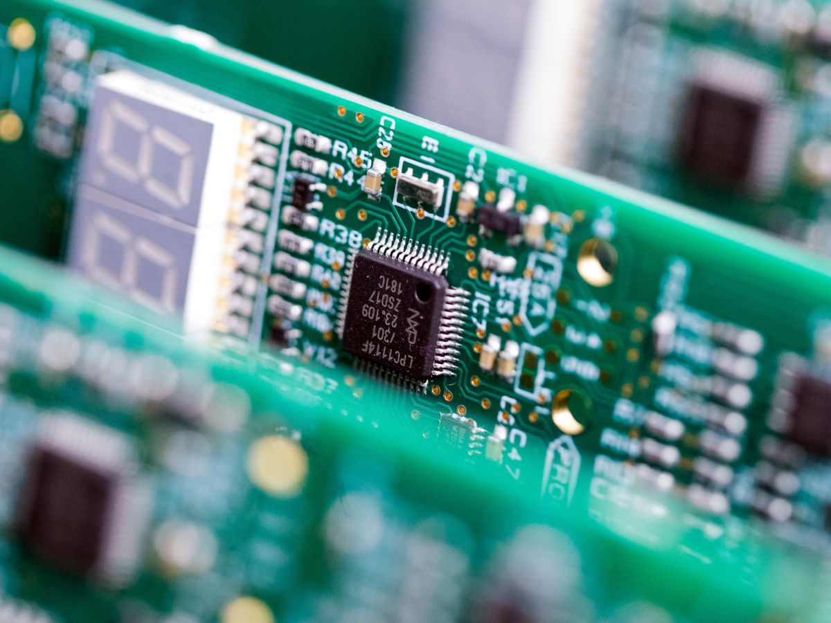 Canadian semiconductor manufacturing and innovation in progress