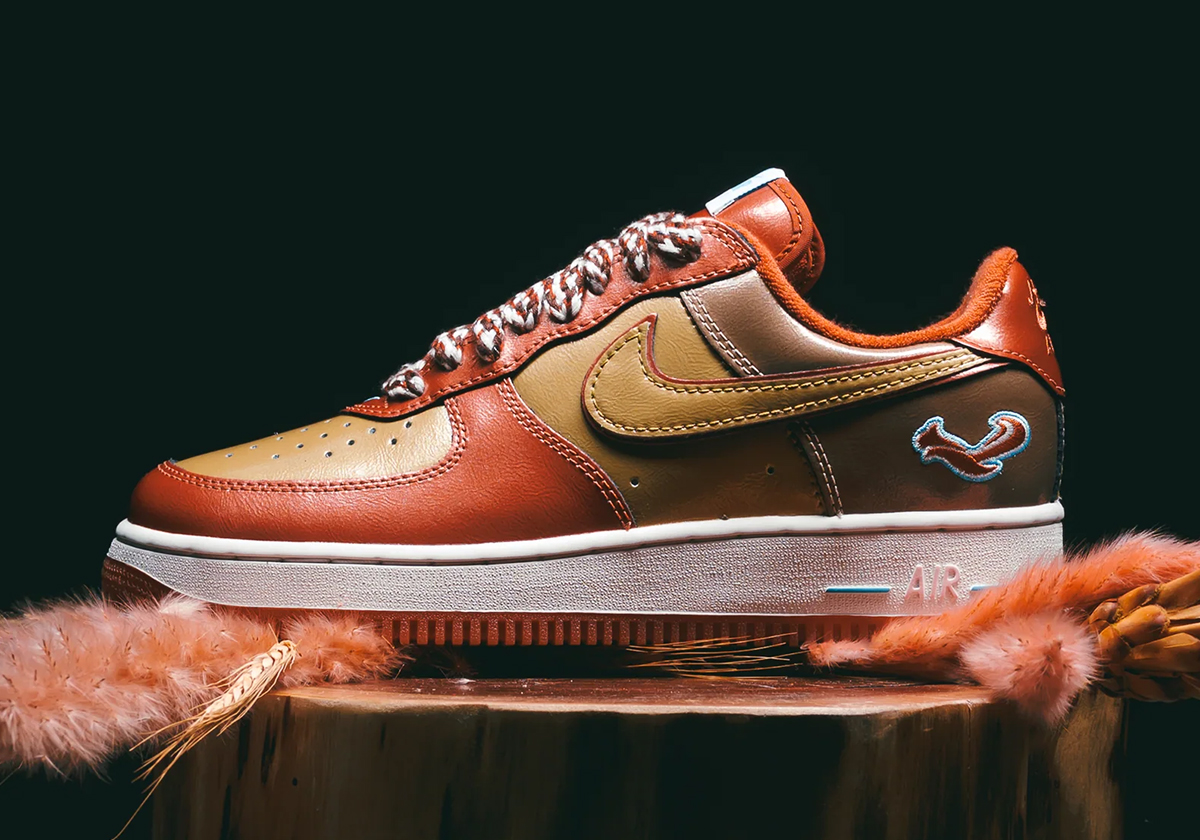 Nigo x j-hope x Nike Air Force 1 '01