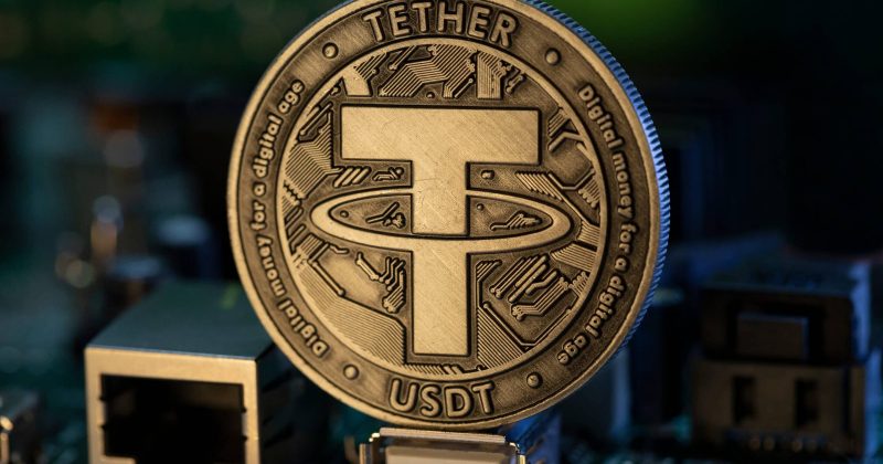 Tether stablecoin market cap decline chart