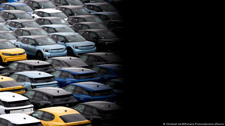 German manufacturing output declining sharply