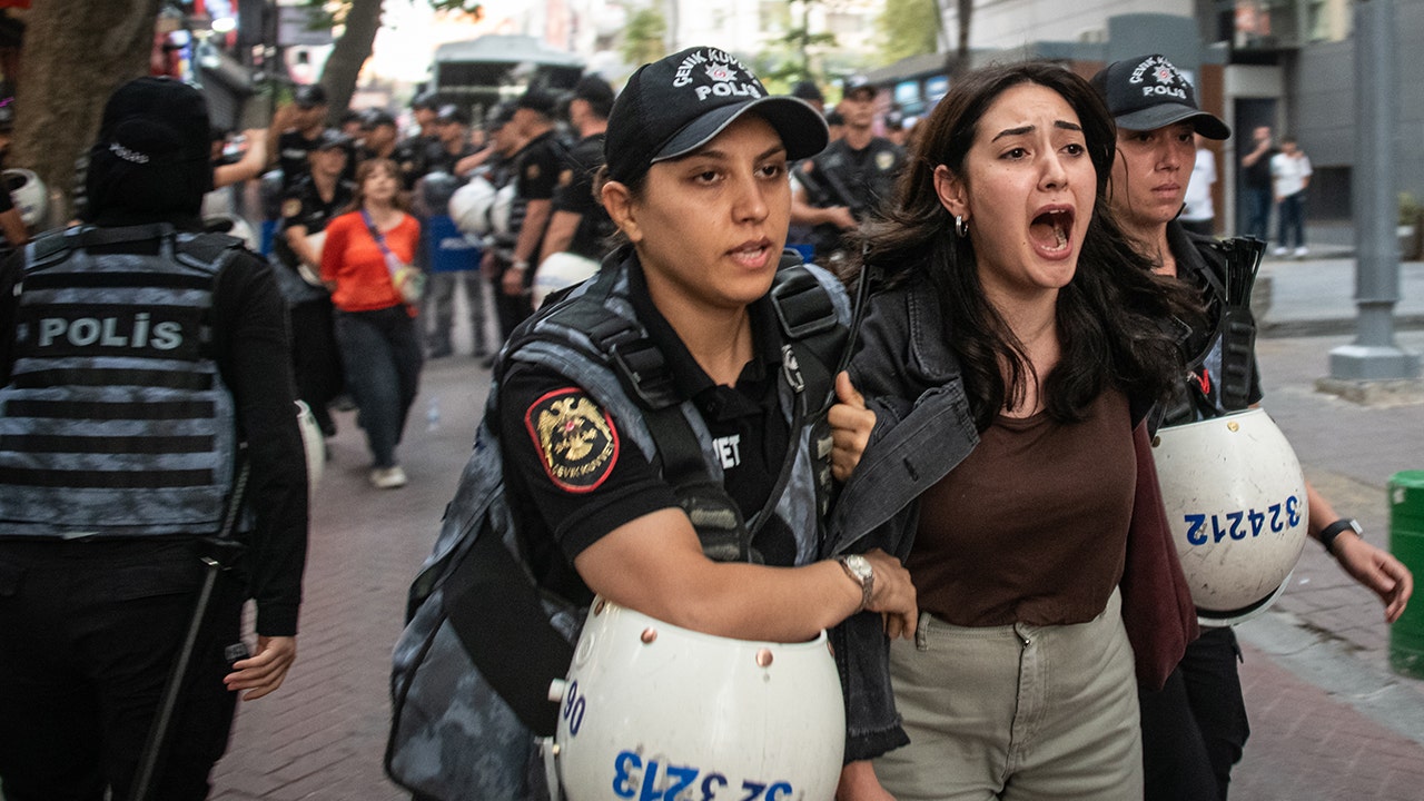 Illustration of Turkey's crackdown on the LGBT community