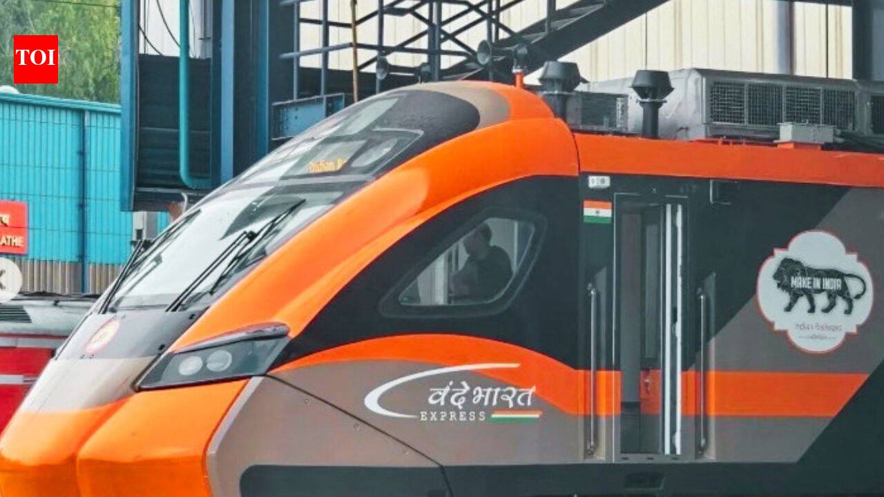 Sleeper Vande Bharat train exterior