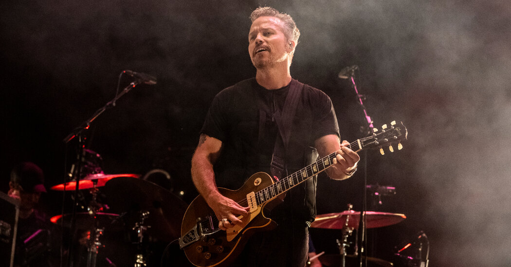 Jason Isbell performing