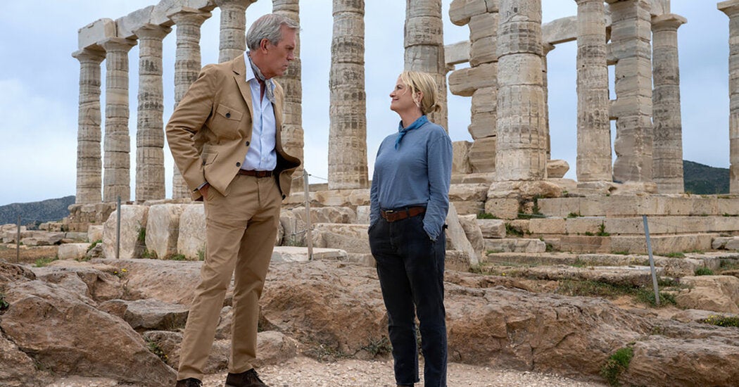 Amy Poehler and Hugh Laurie in the series Dig