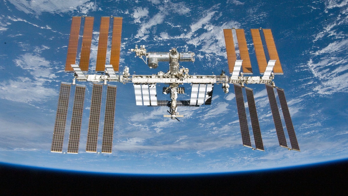 Meta Quest 3 headsets being prepared for use on the International Space Station as part of ESA astronaut training program.