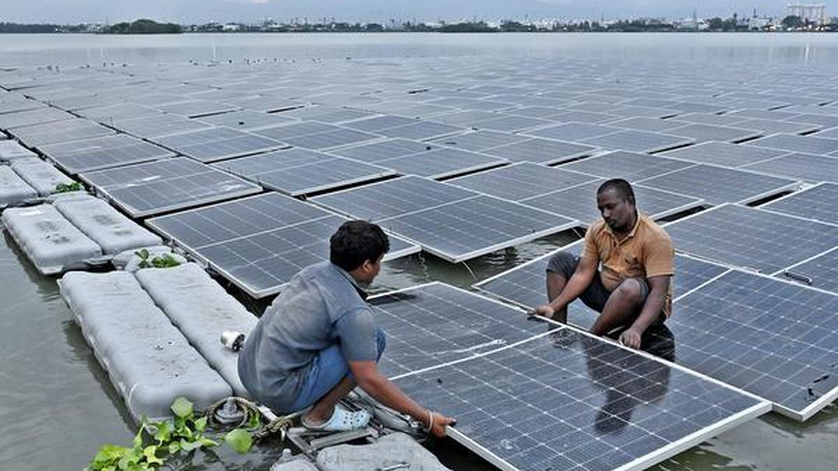 Conceptual diagram of floating solar power plant installation