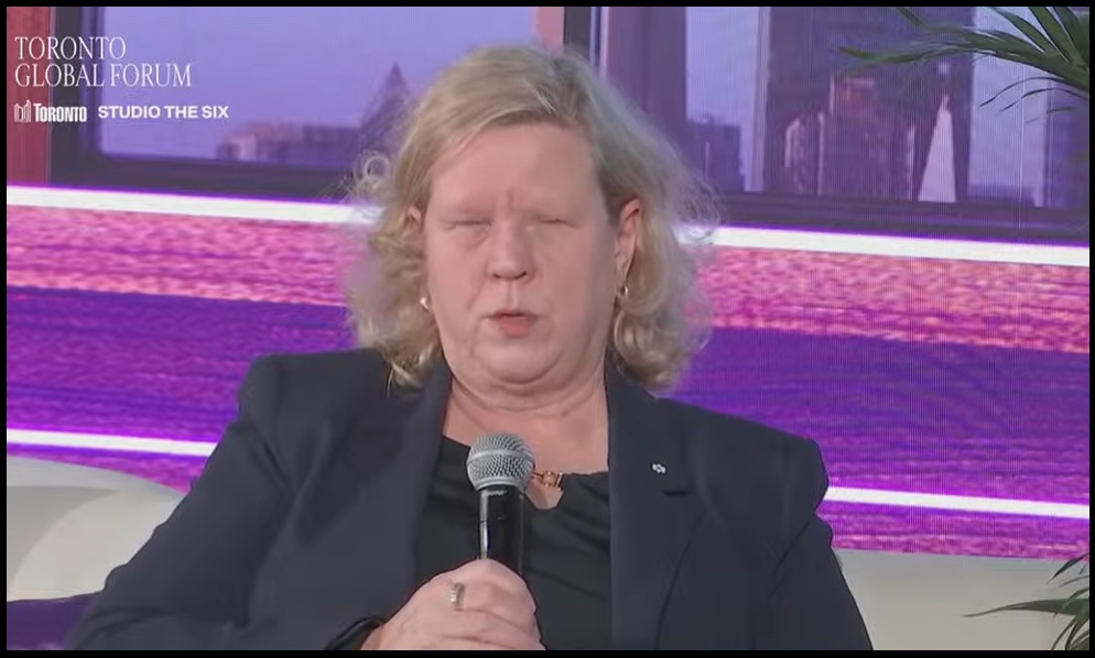Janice Charette speaking at a trade policy forum