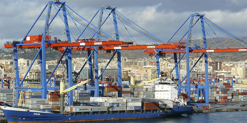 Spain's trade deficit grows 30%