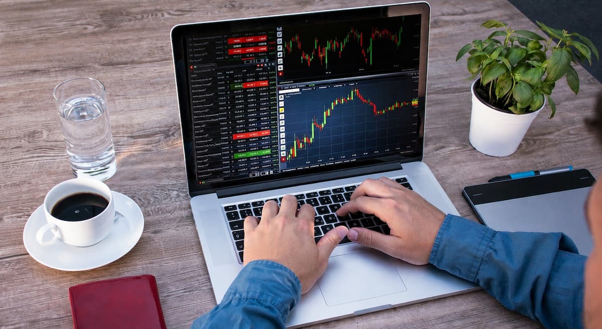 Tracxn fintech data chart