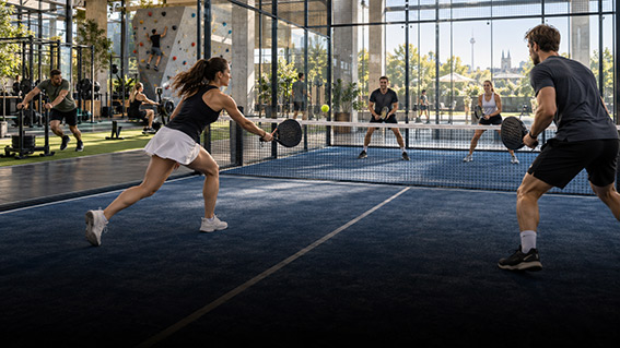 Thumbnail image from Trend Report article titled 'Lust am Sport' showing people participating in various sports activities