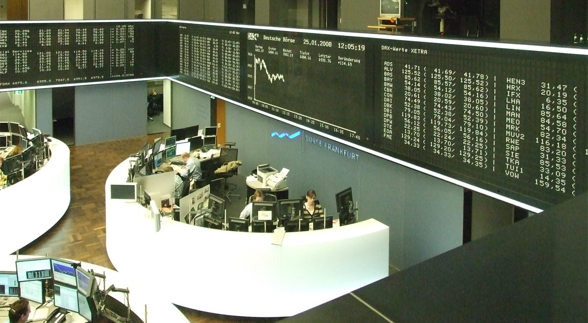European indices approaching record levels