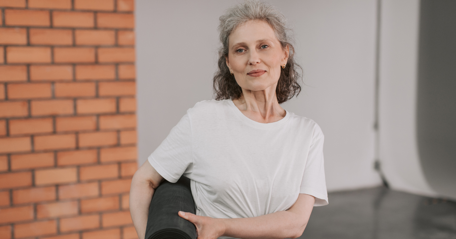 Abstract image representing the psychology of letting go