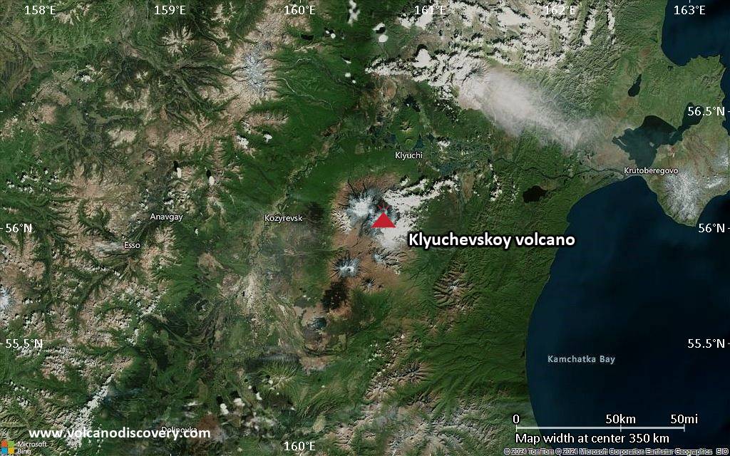 Map showing volcano locations and monitoring networks