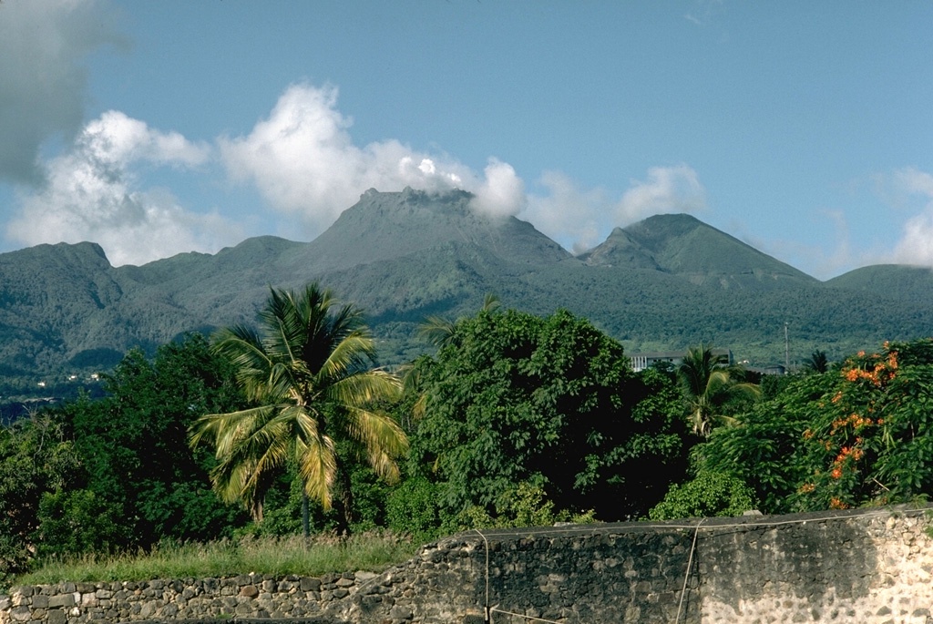 Soufrière Guadeloupe volcano