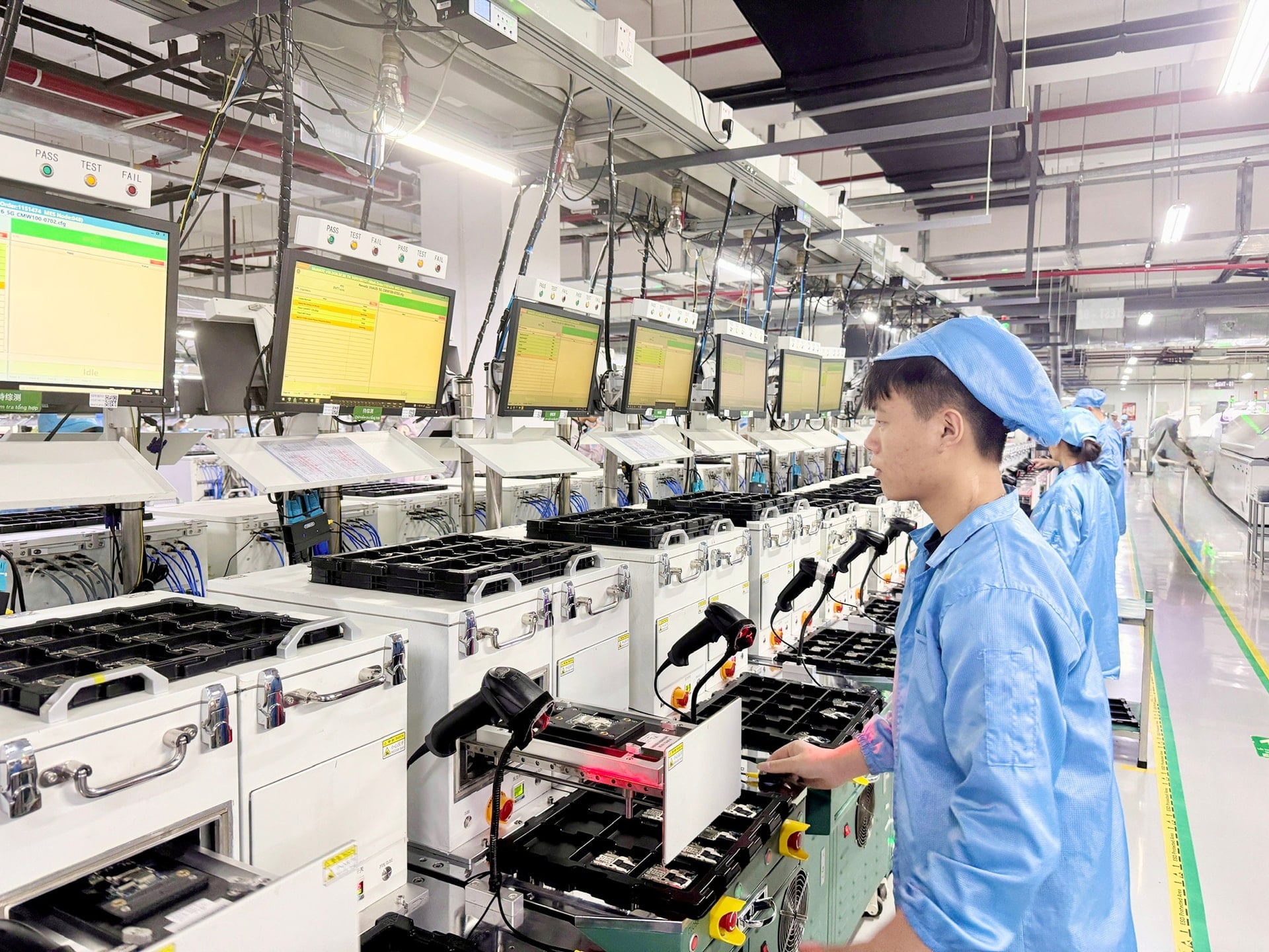 The industrial production index is showing an upward trend in the first half of 2026.