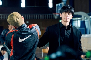 Scene from "Teach You a Lesson" K-drama