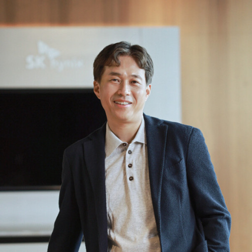 SK Hynix CEO to meet Gates and Nadella at Microsoft CEO Summit 2026