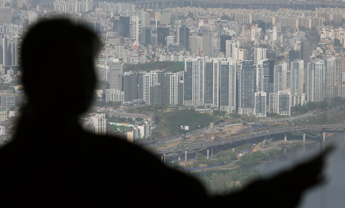 Seoul Housing Price Hike