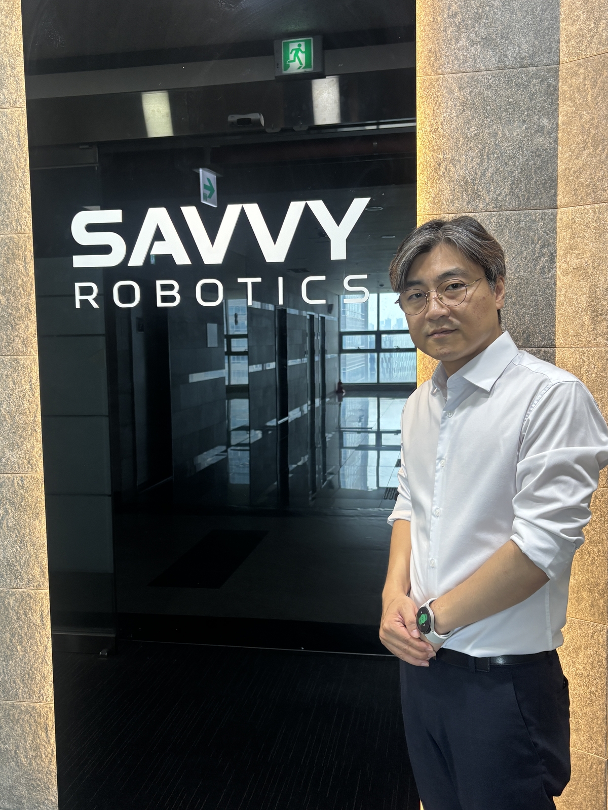Savey Robotics' clean-sterile automation robots for biopharmaceutical production