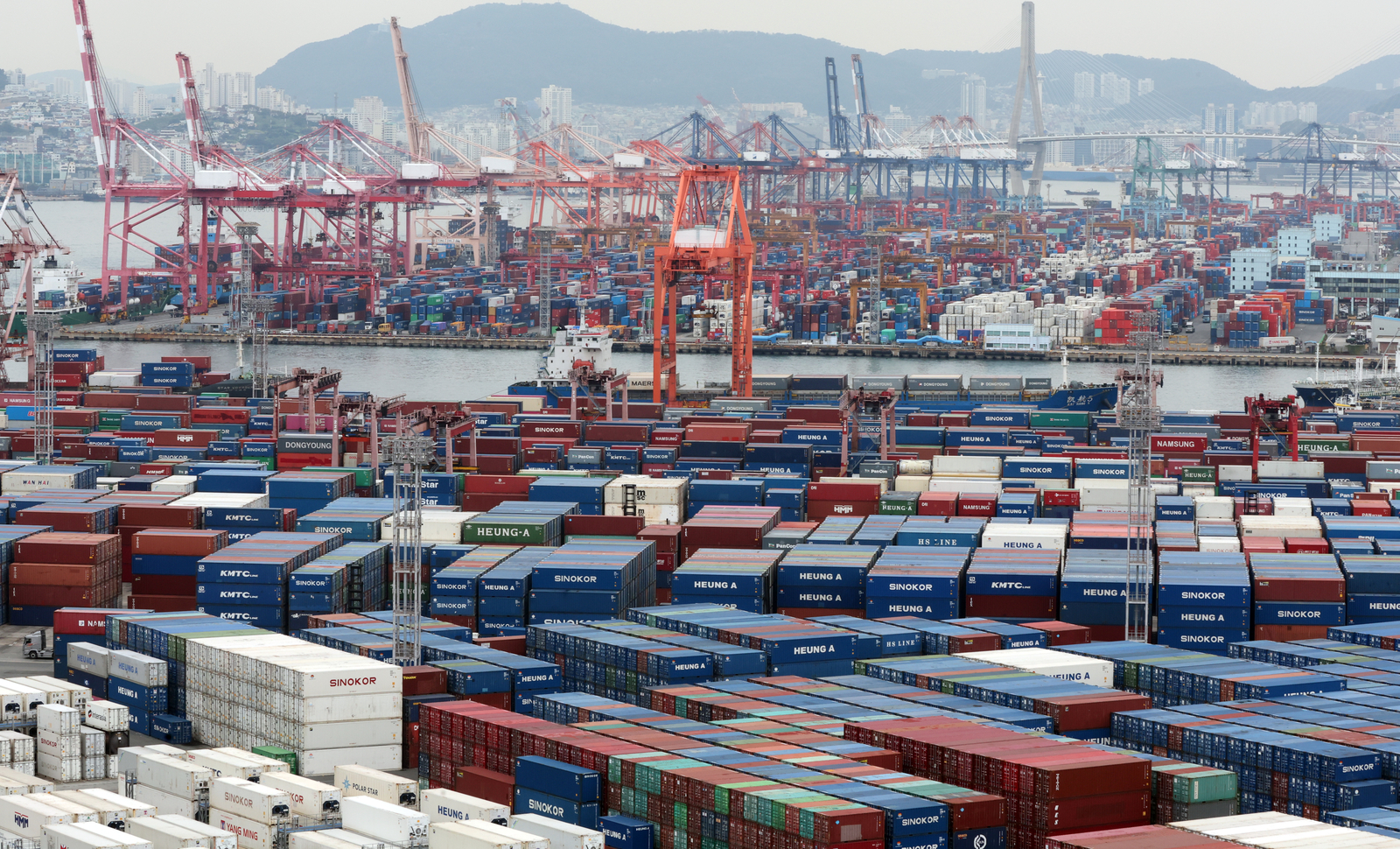 Seoul Economic Daily thumbnail about August monetary aggregates and deposit growth