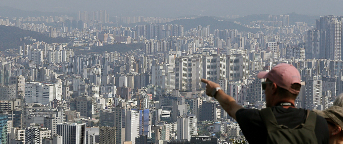 Seoul Economic Daily report on housing permits and supply targets