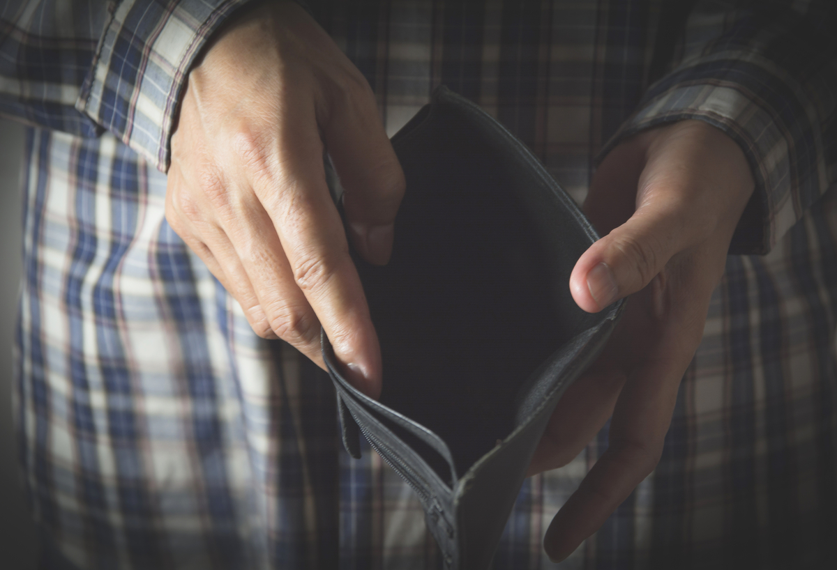 Retirement savings shrink 11.8 trillion won as Korean stocks tumble