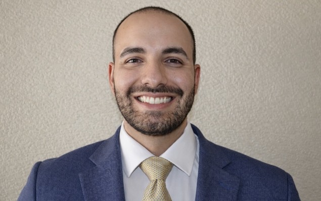 Financial advisor discussing portfolio strategy with client