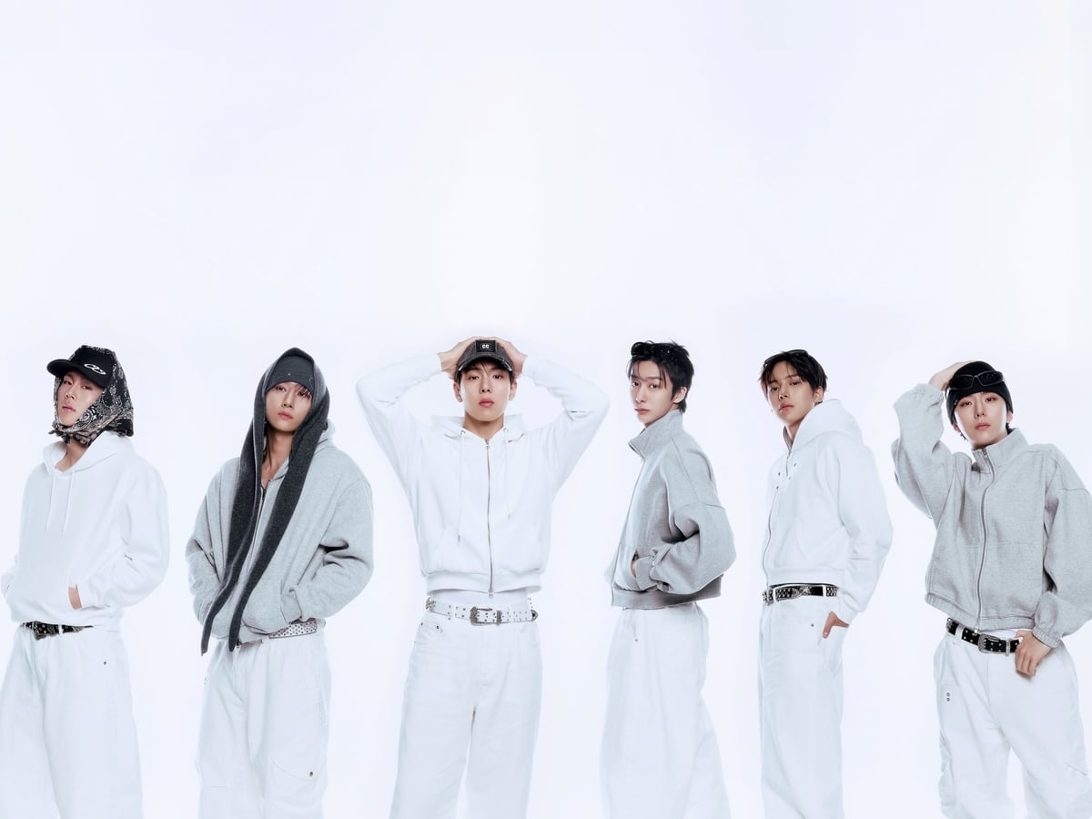 MONSTA X "heal" Billboard chart