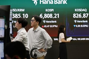 KOSPI index chart showing recovery to 6,800 line