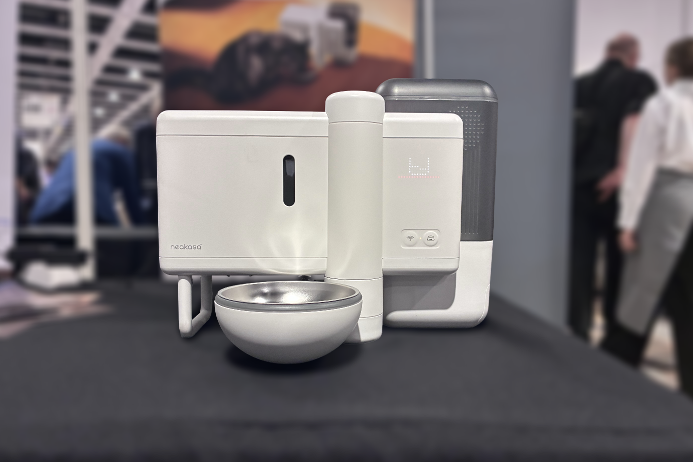 Neakasa wet cat food feeder prototype