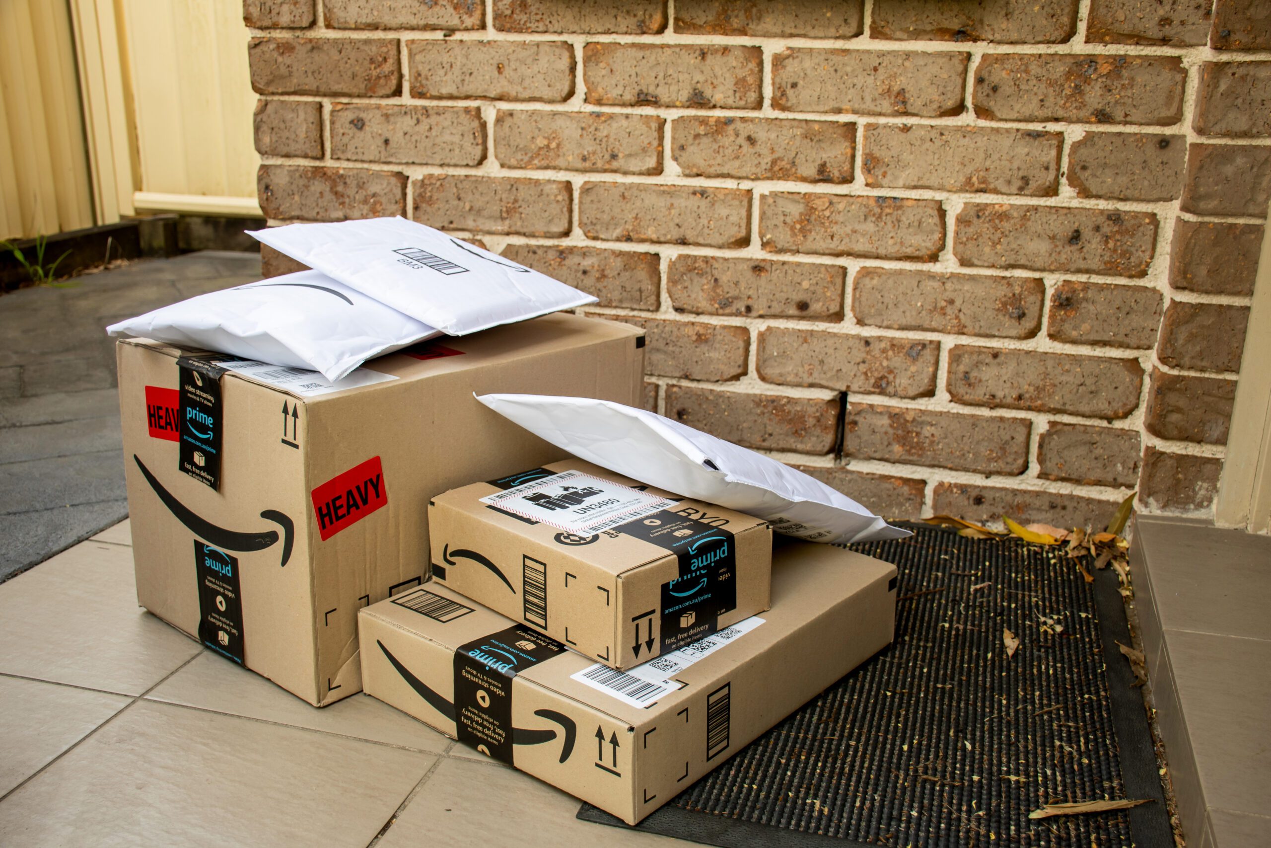 Amazon same-day delivery and Q1 2026 sales growth