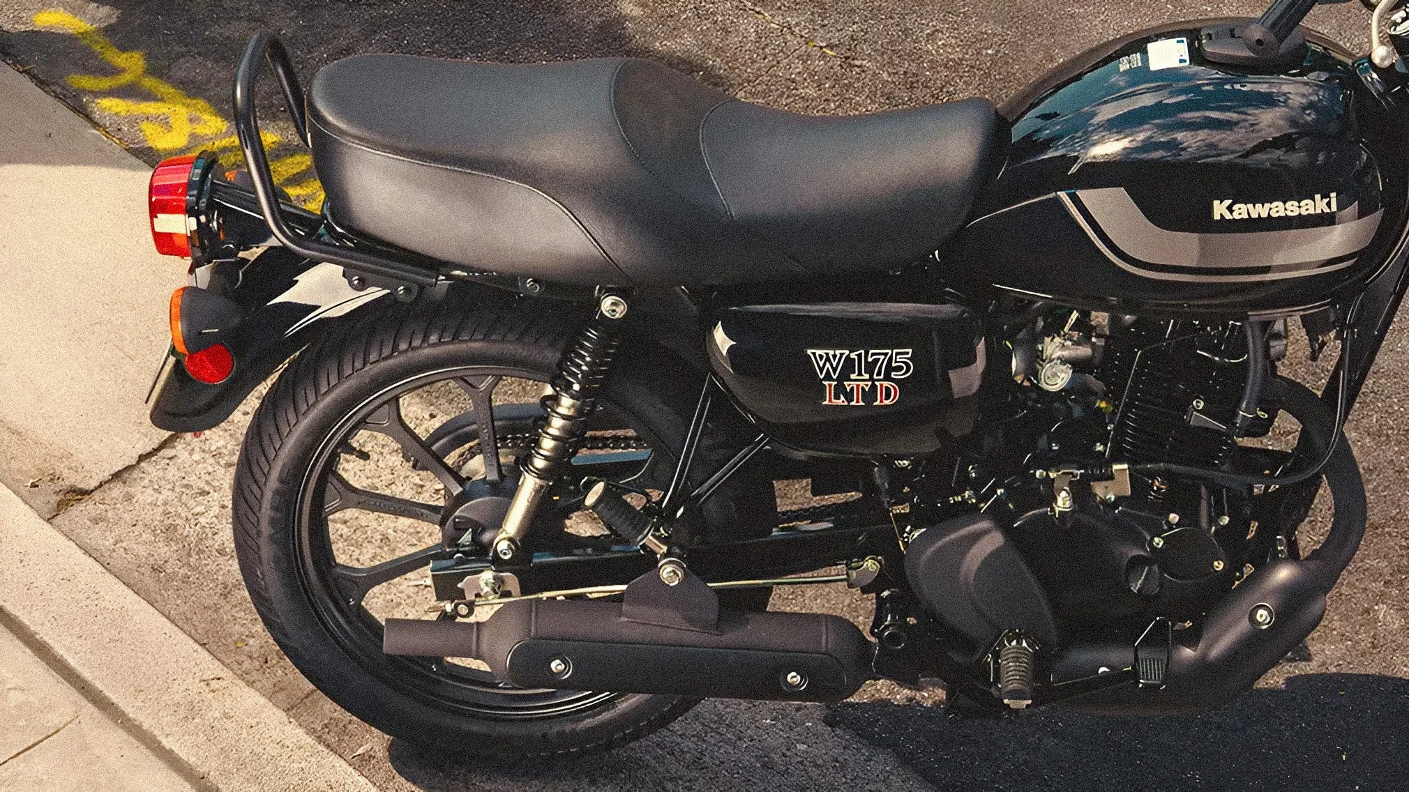 Kawasaki W175 and other new motorcycle models featured in roundup