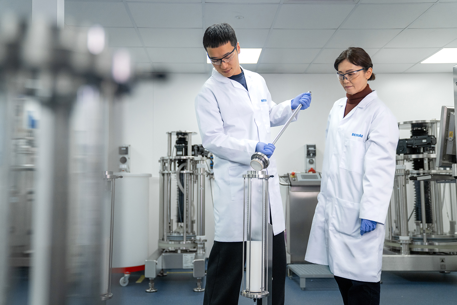 Ecolab Bioprocessing Applications Laboratory team in Korea facility