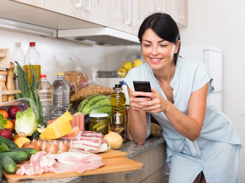 Illustration of video commerce transforming social media feeds into virtual grocery carts