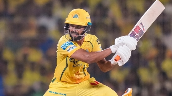 Ruturaj Gaikwad guides CSK to an 8-wicket win over Mumbai Indians at Chepauk, May 2, 2026