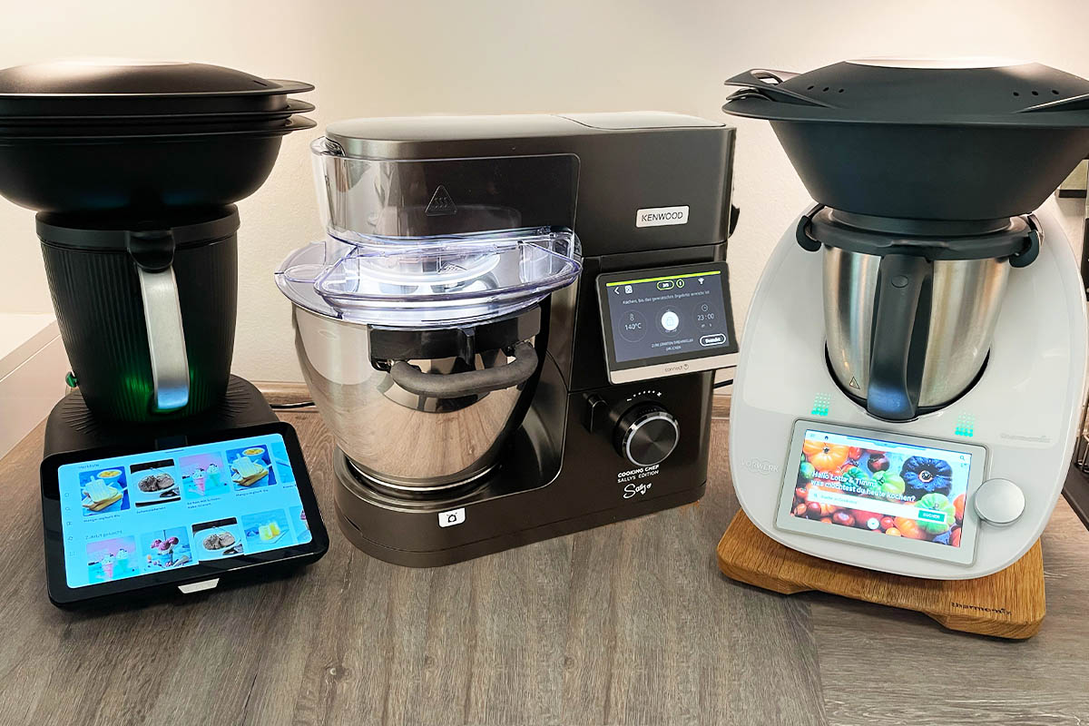 Comparison of kitchen machines with cooking function