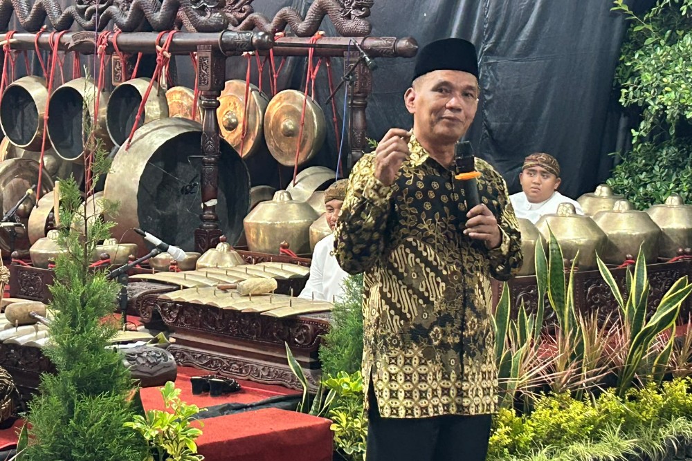 Wayang kulit performance in Karanganyar (Jatengnews)