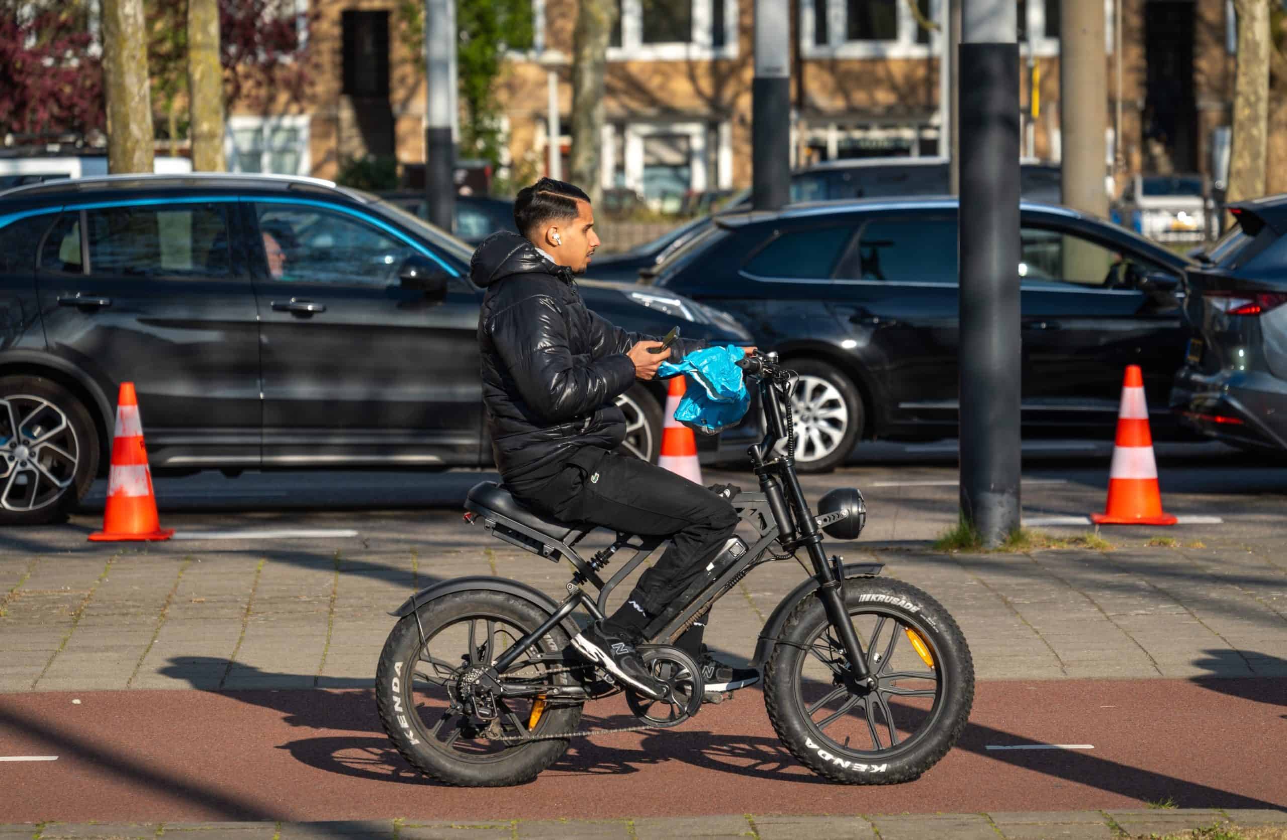 Survey on fatbike bans
