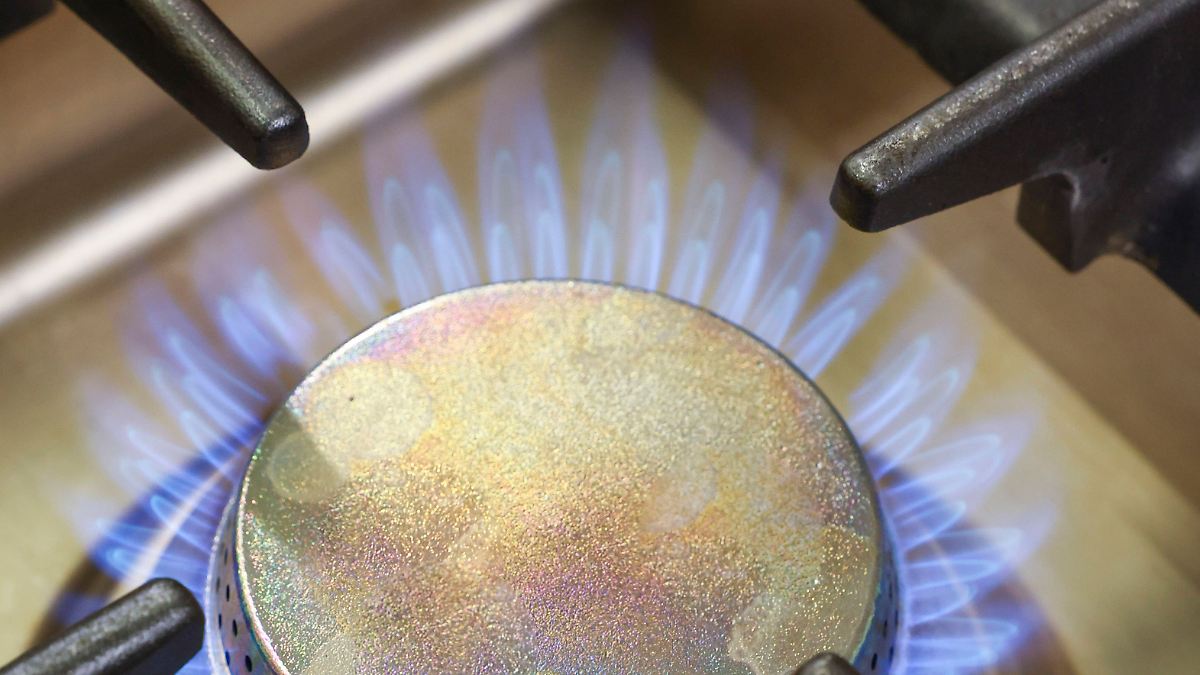 German news report on gas prices