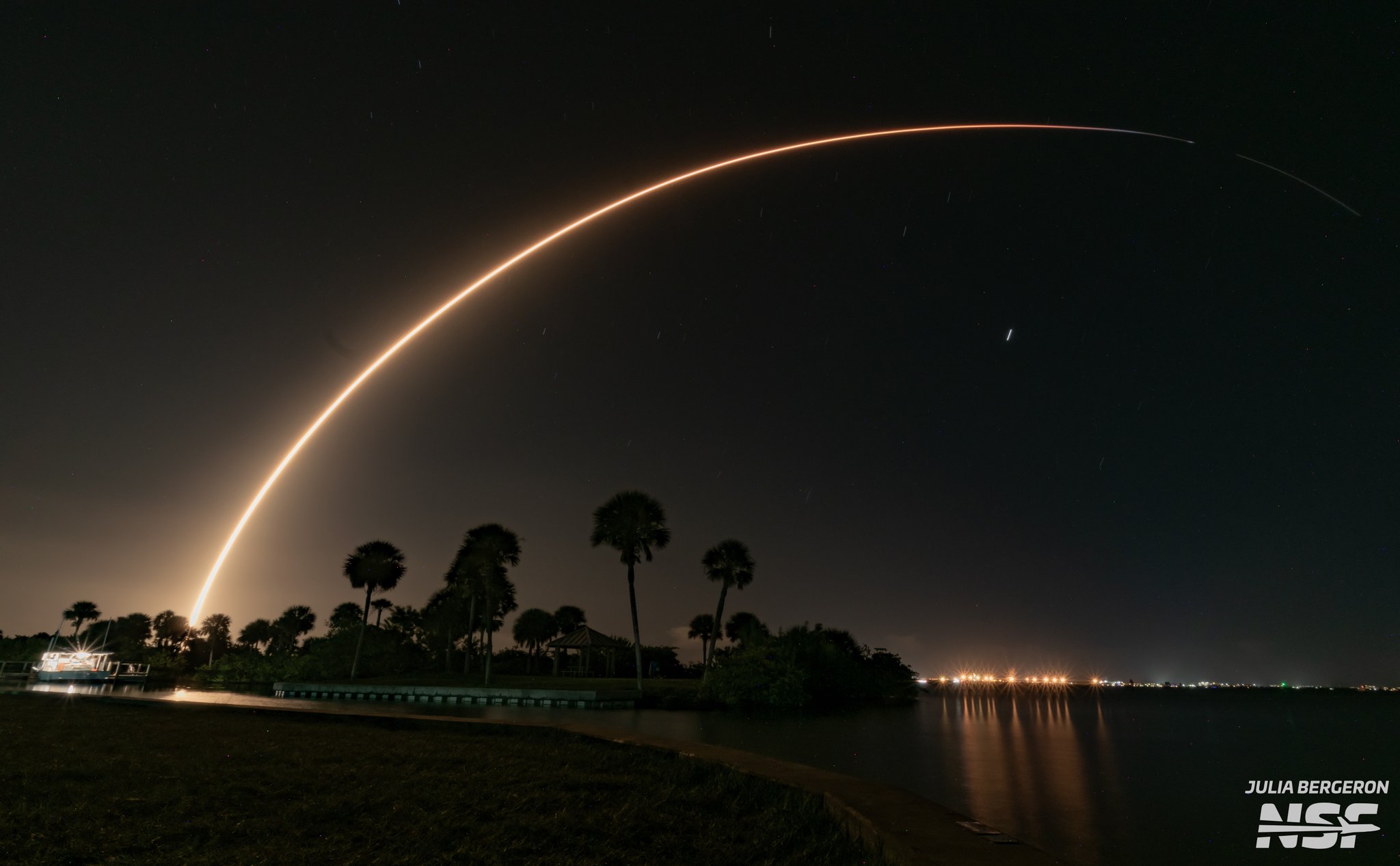SpaceX Falcon 9 streak shot from Vandenberg