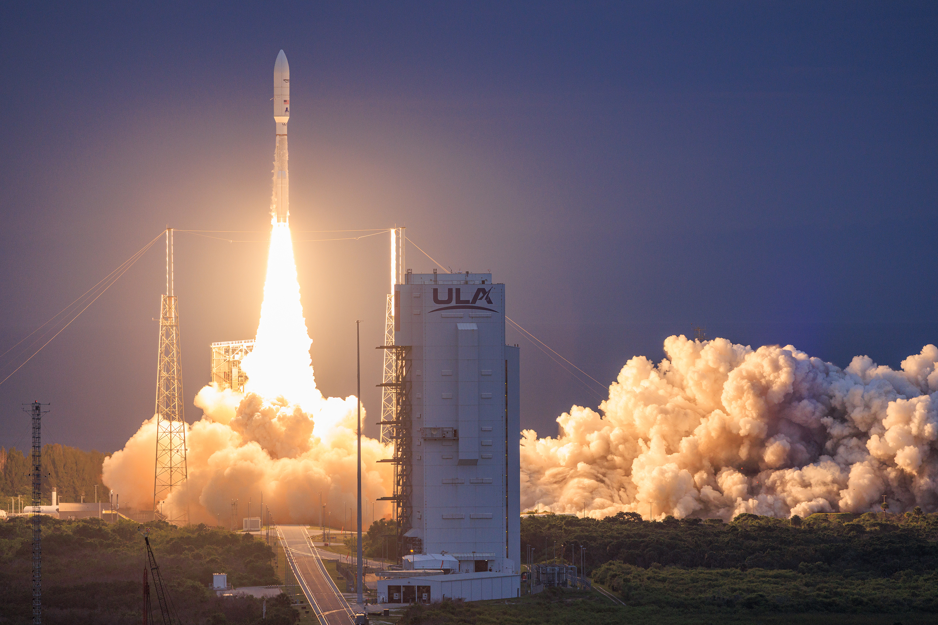 Florida consecutive launch scene