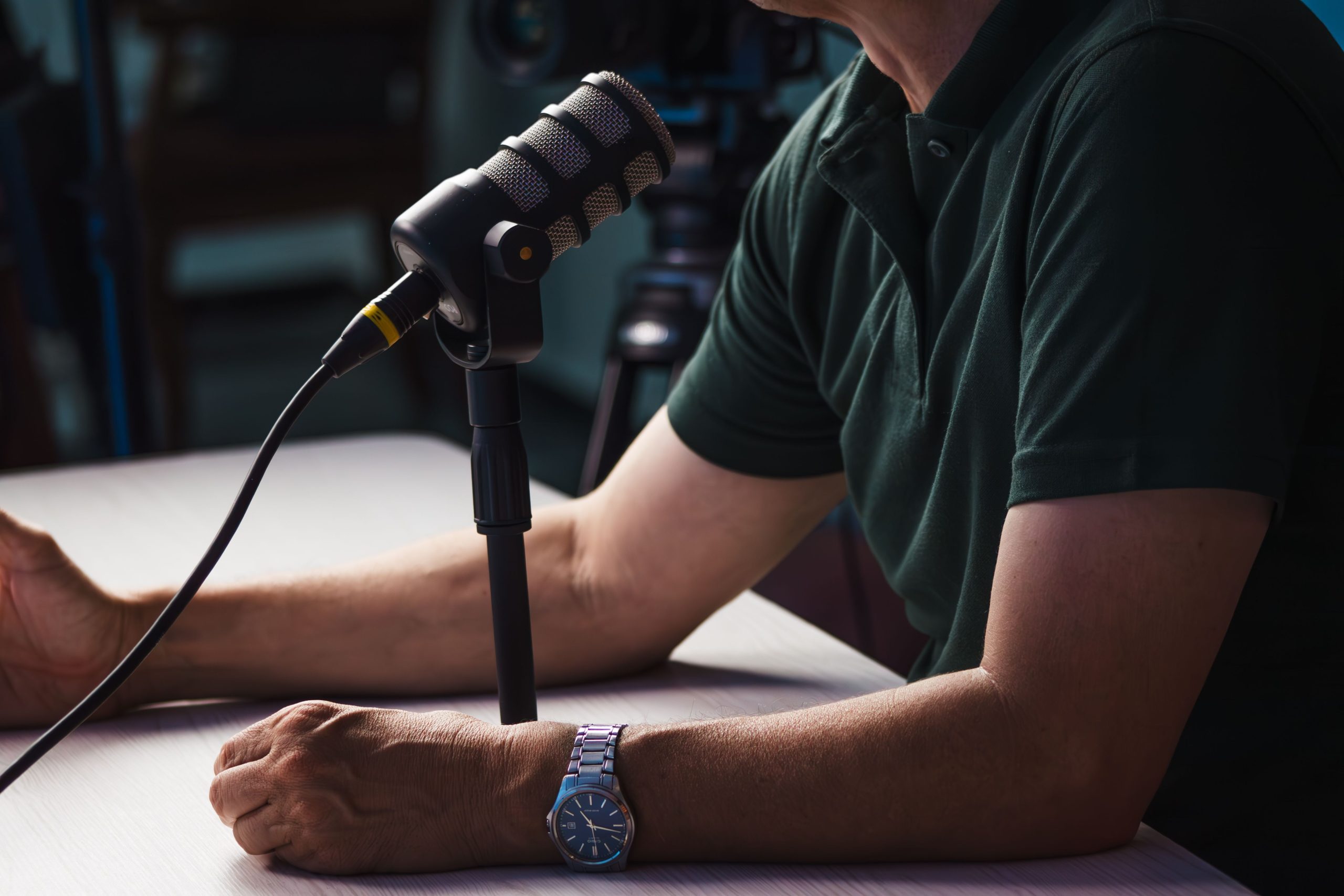 2026 Podcast Equipment Buyers Guide showing microphone and interface options