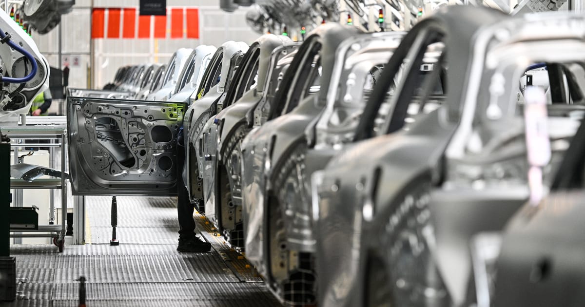 Image of electric vehicles relevant to the UK-China trade tensions
