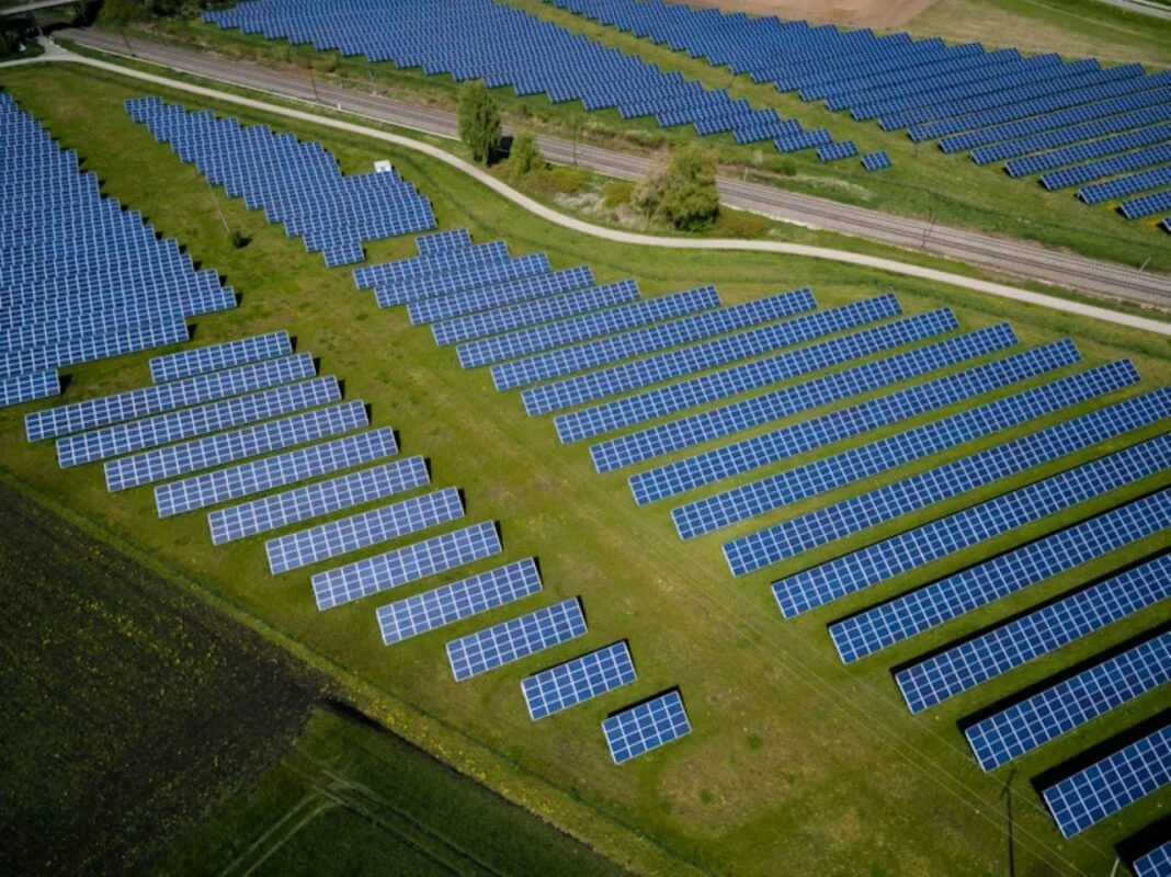 IRENA renewable energy generation statistics showing 31.7% global share
