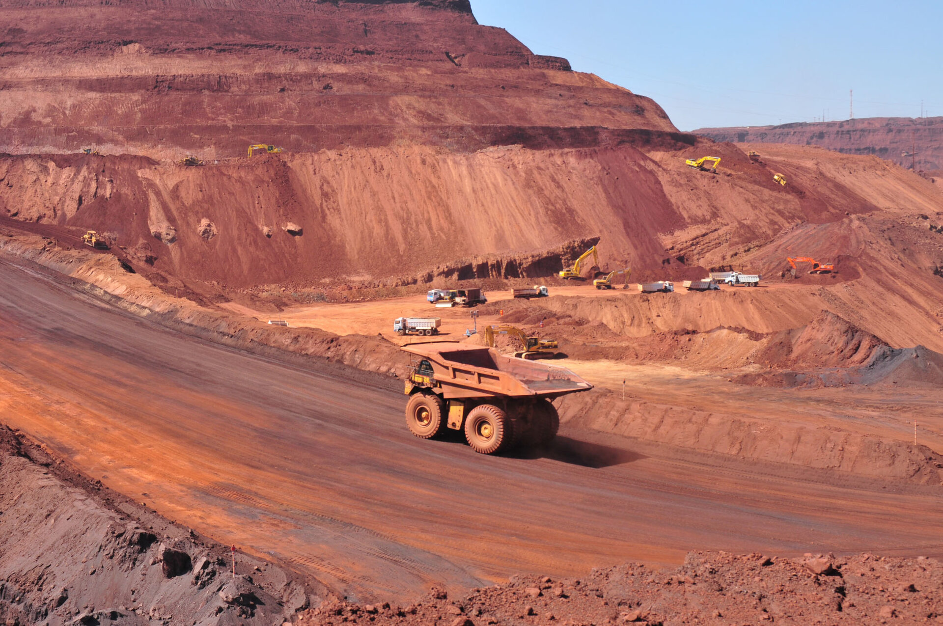 Iron ore market wrap showing Vale shares and Rio Tinto movements
