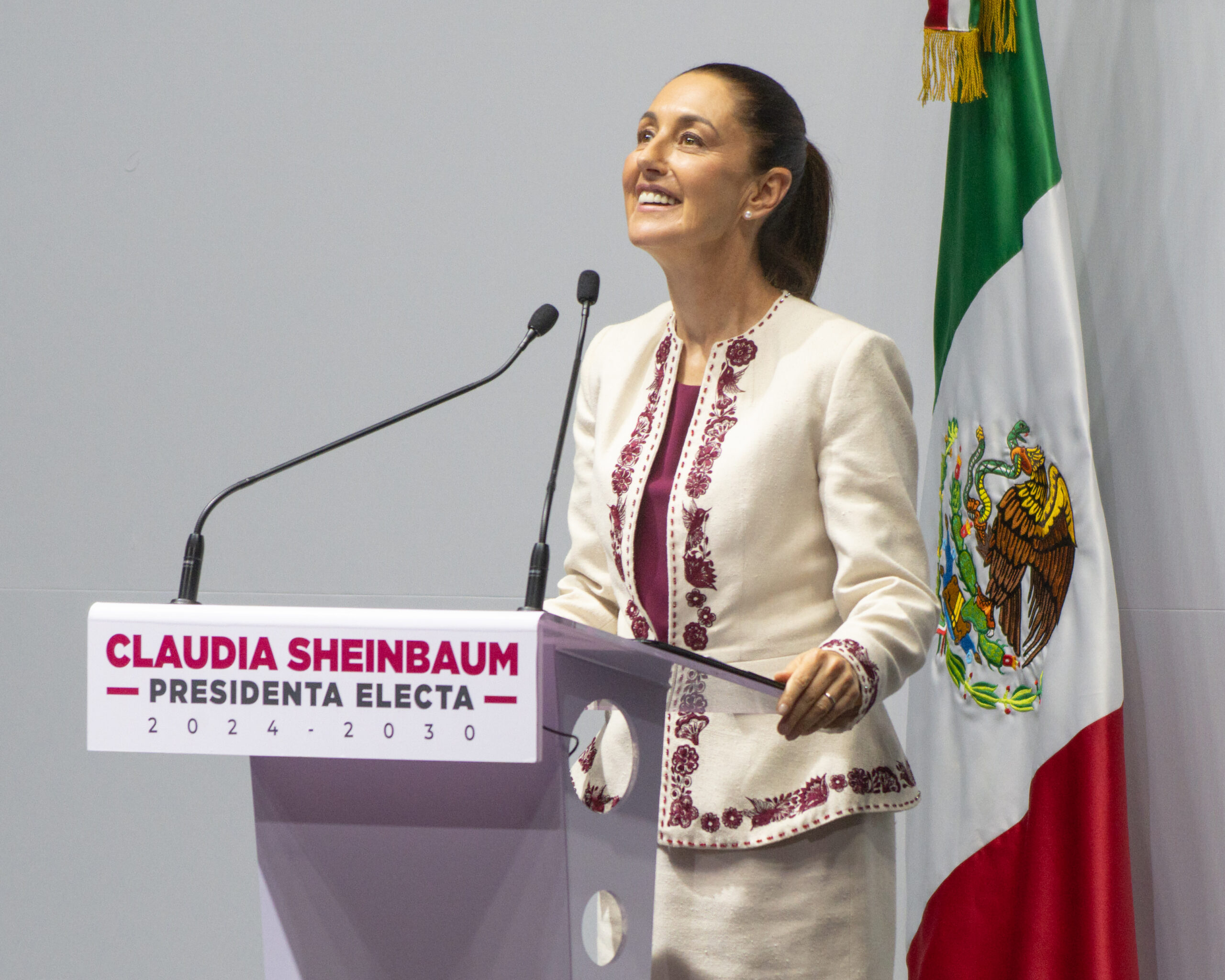 Korea-Mexico summit at Palacio Nacional focusing on trade and investment
