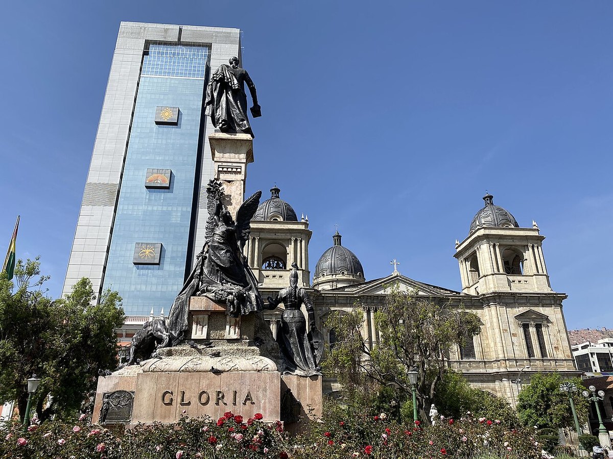 Plaza Murillo in La Paz as the IMF loan law is enacted