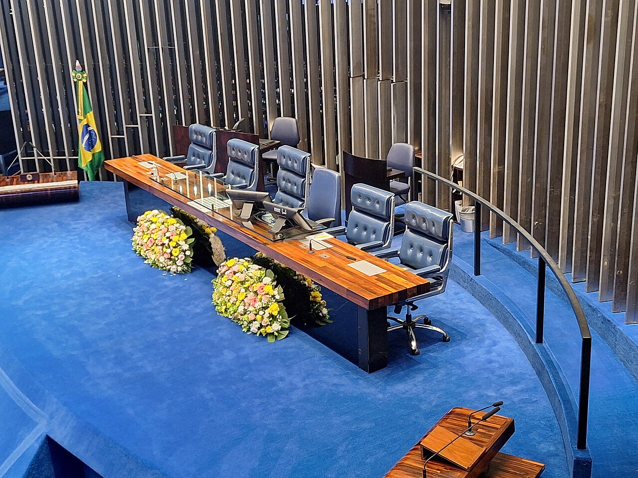 Senador Flávio Bolsonaro em entrevista