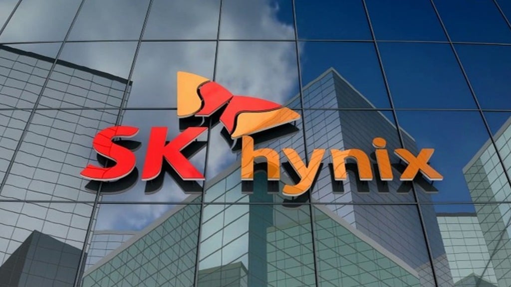 SK Hynix logo and facility